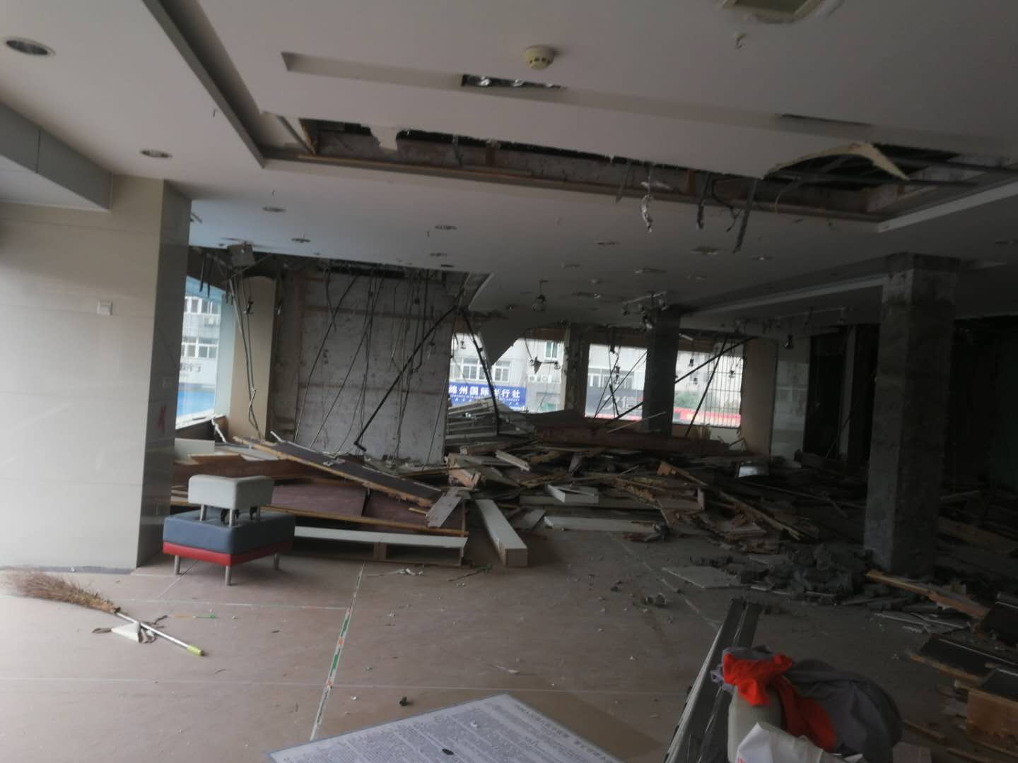 綿陽拆除公司專業(yè)大型廠房拆除清運(yùn)公司